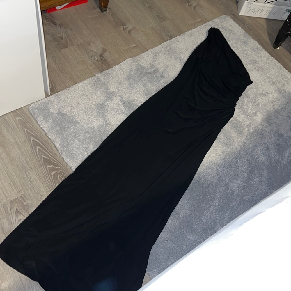 Lauren by Ralph Lauren one shoulder evening gown